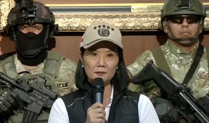 Keiko Fujimori respalda a Astudillo y revive a Sendero Luminoso como amenaza